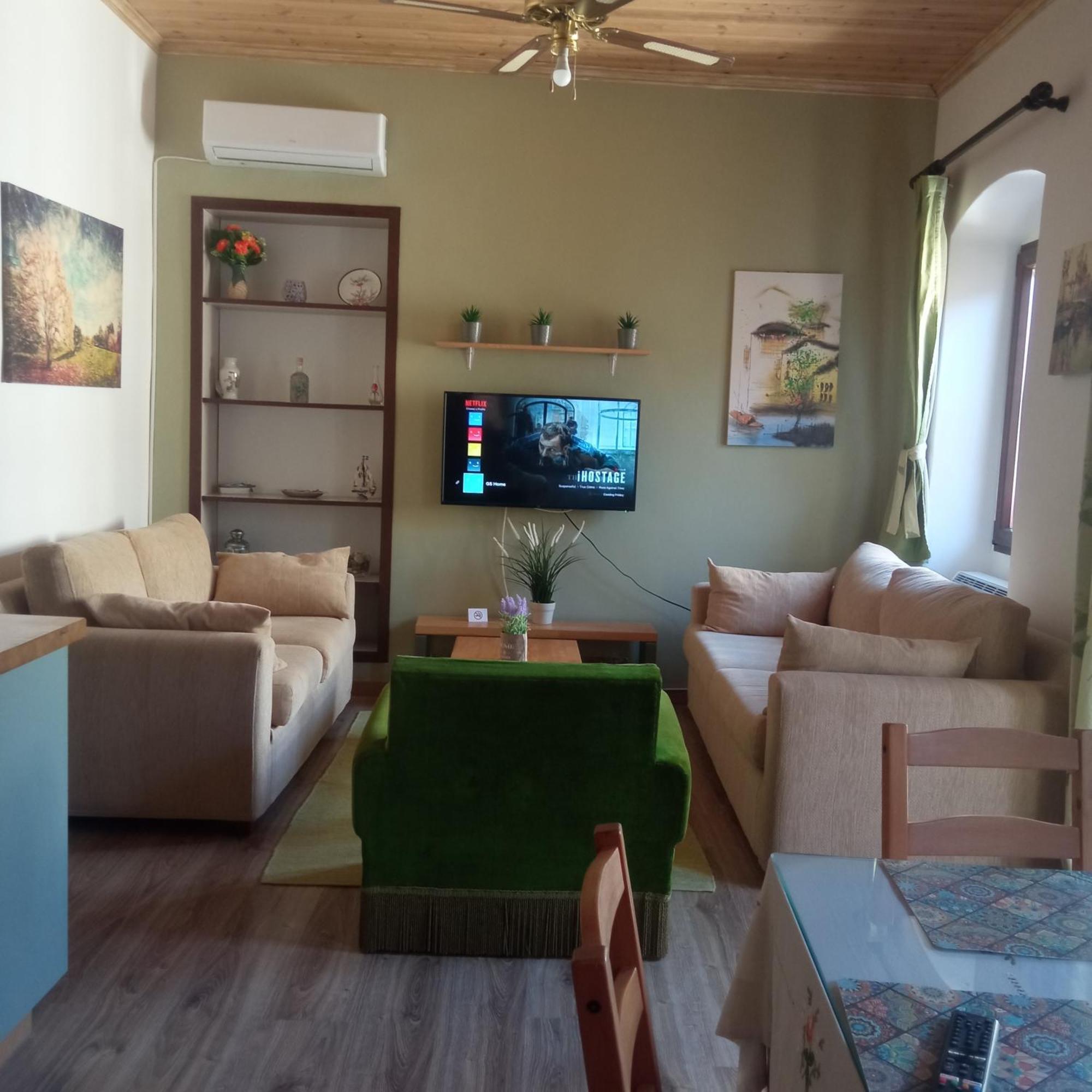 Gs Home Gythio Buitenkant foto